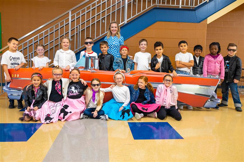 Students dress up for '50s day